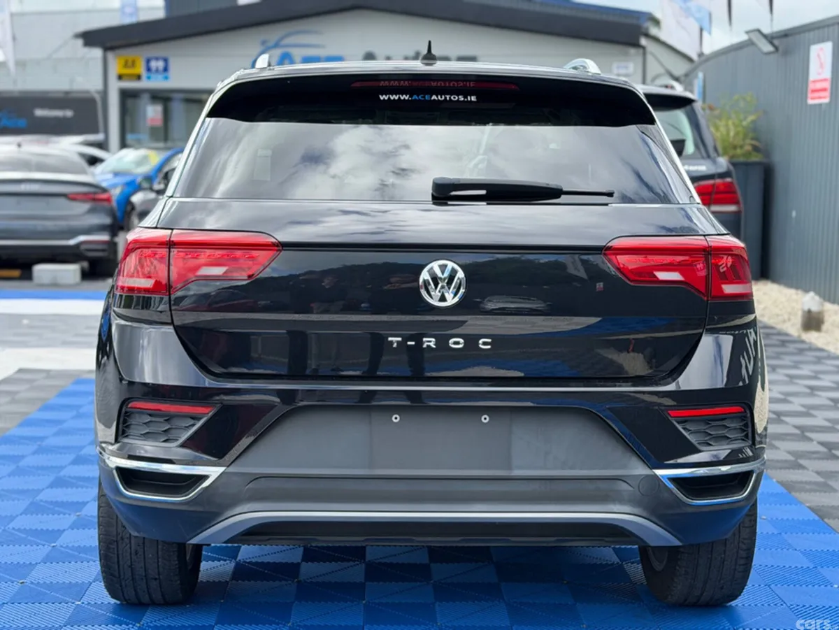 Volkswagen T-Roc SUV, Diesel, 2021, Black