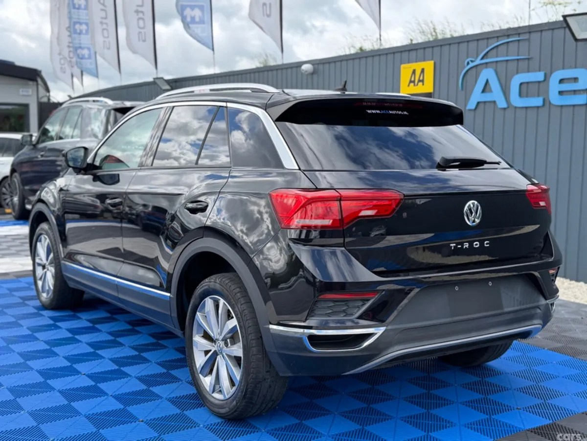 Volkswagen T-Roc SUV, Diesel, 2021, Black