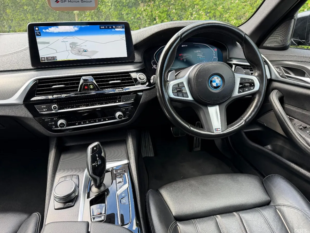 BMW 5-Series Saloon, Petrol Plug-in Hybrid, 2023, Black