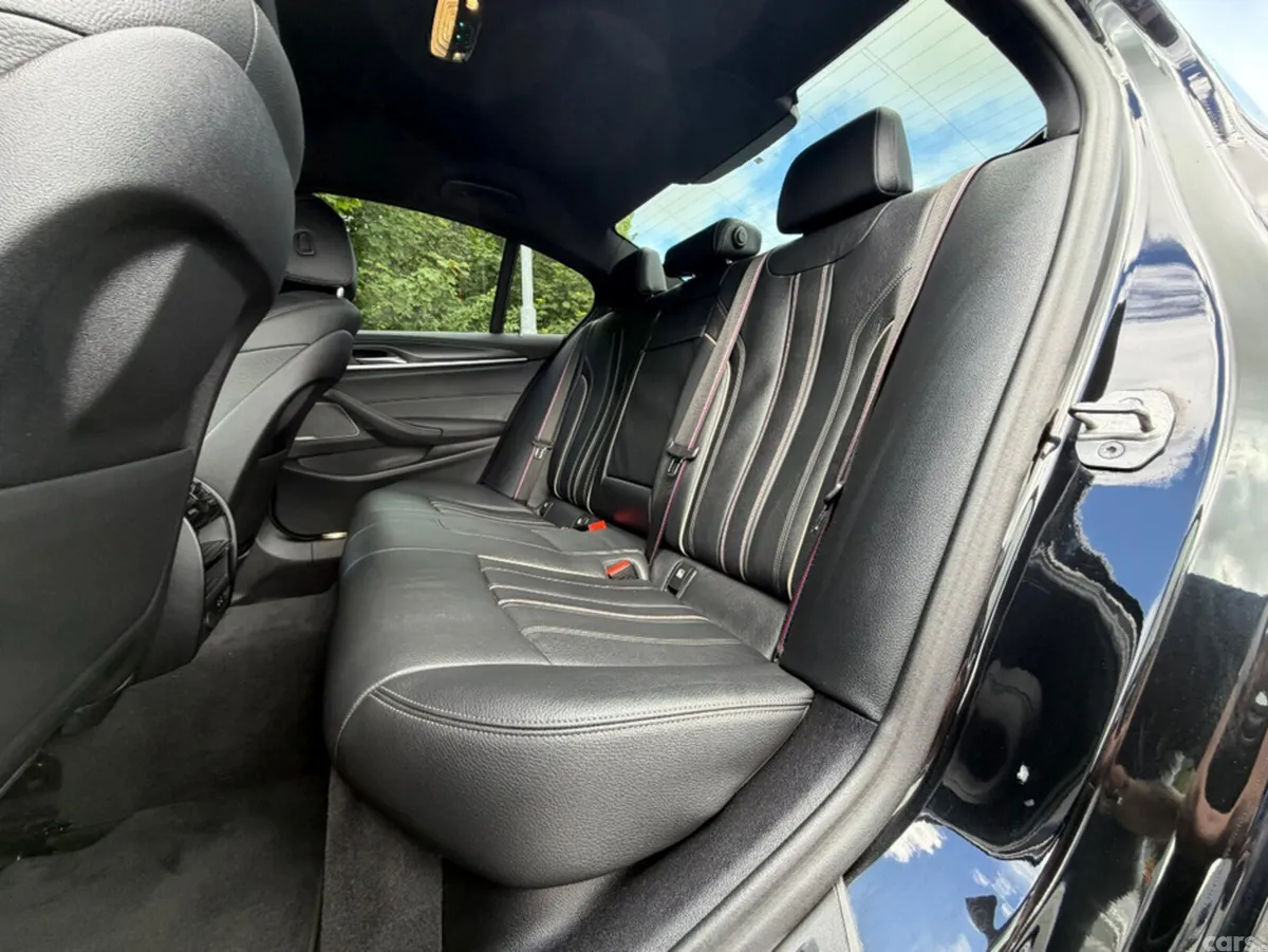 BMW 5-Series Saloon, Petrol Plug-in Hybrid, 2023, Black
