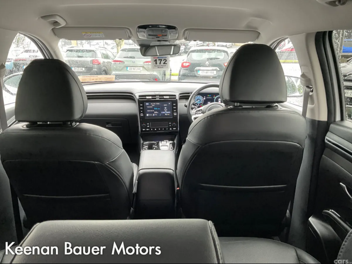 Hyundai Tucson MPV, Petrol Hybrid, 2024, White