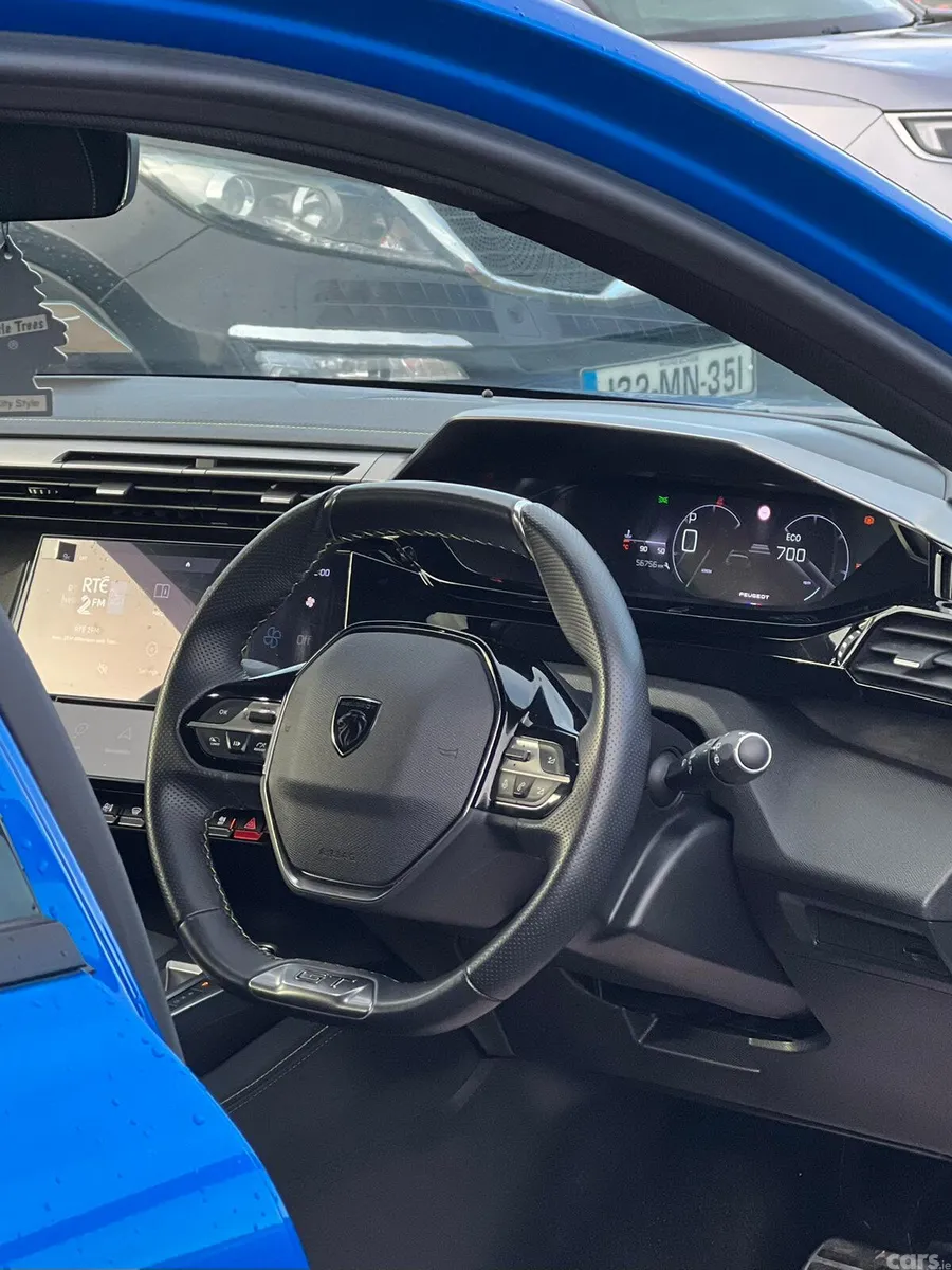 Peugeot 308 Hatchback, Diesel, 2023, Blue