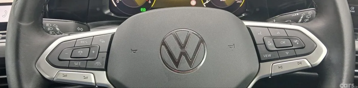 Volkswagen Golf Estate, Diesel, 2023, Red
