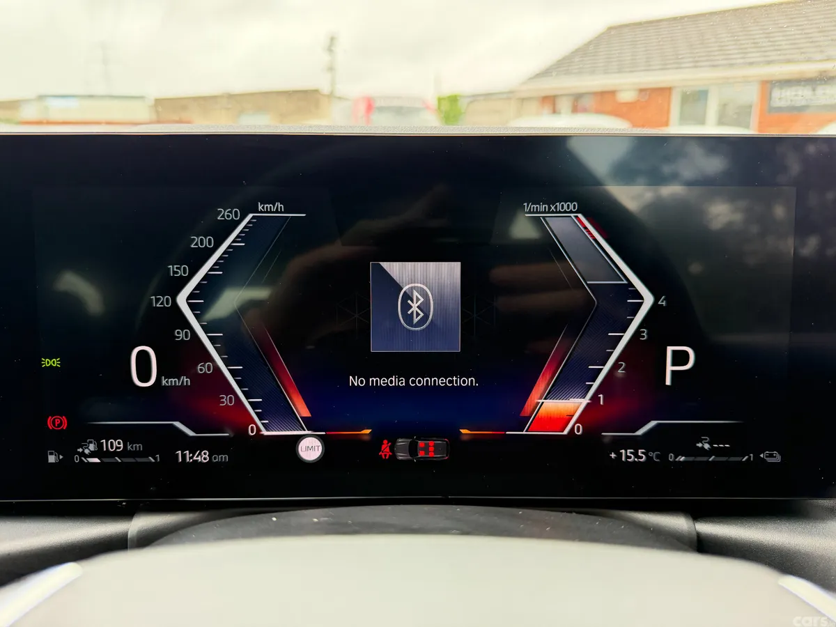 BMW 3-Series Estate, Petrol Plug-in Hybrid, 2023, Black