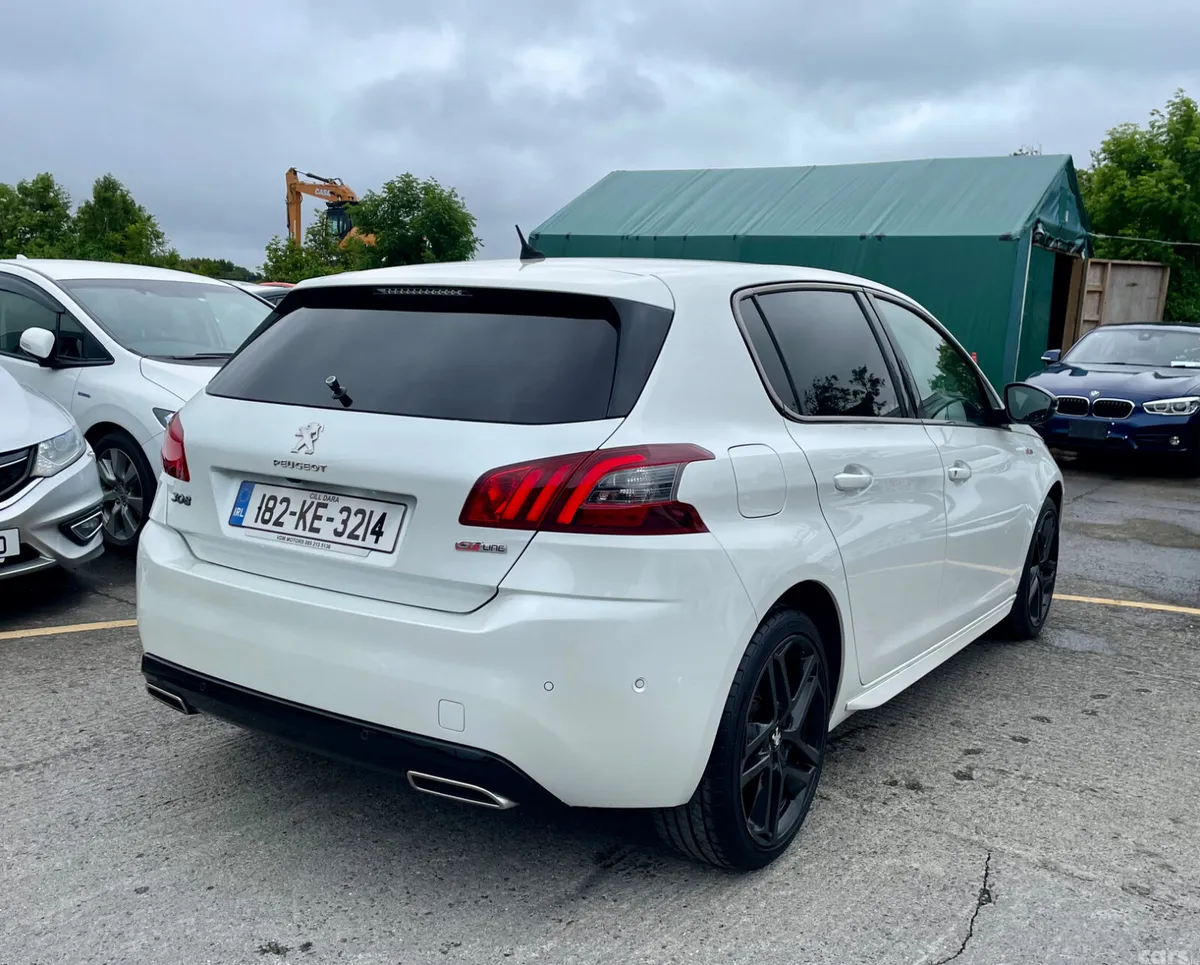 Peugeot 308 Hatchback, Petrol, 2018, White
