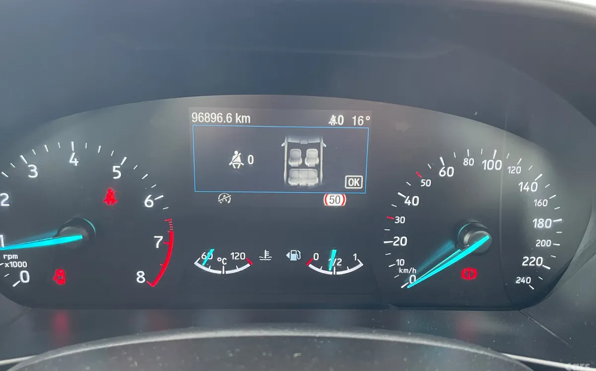 Ford Focus Hatchback, Petrol, 2020, White