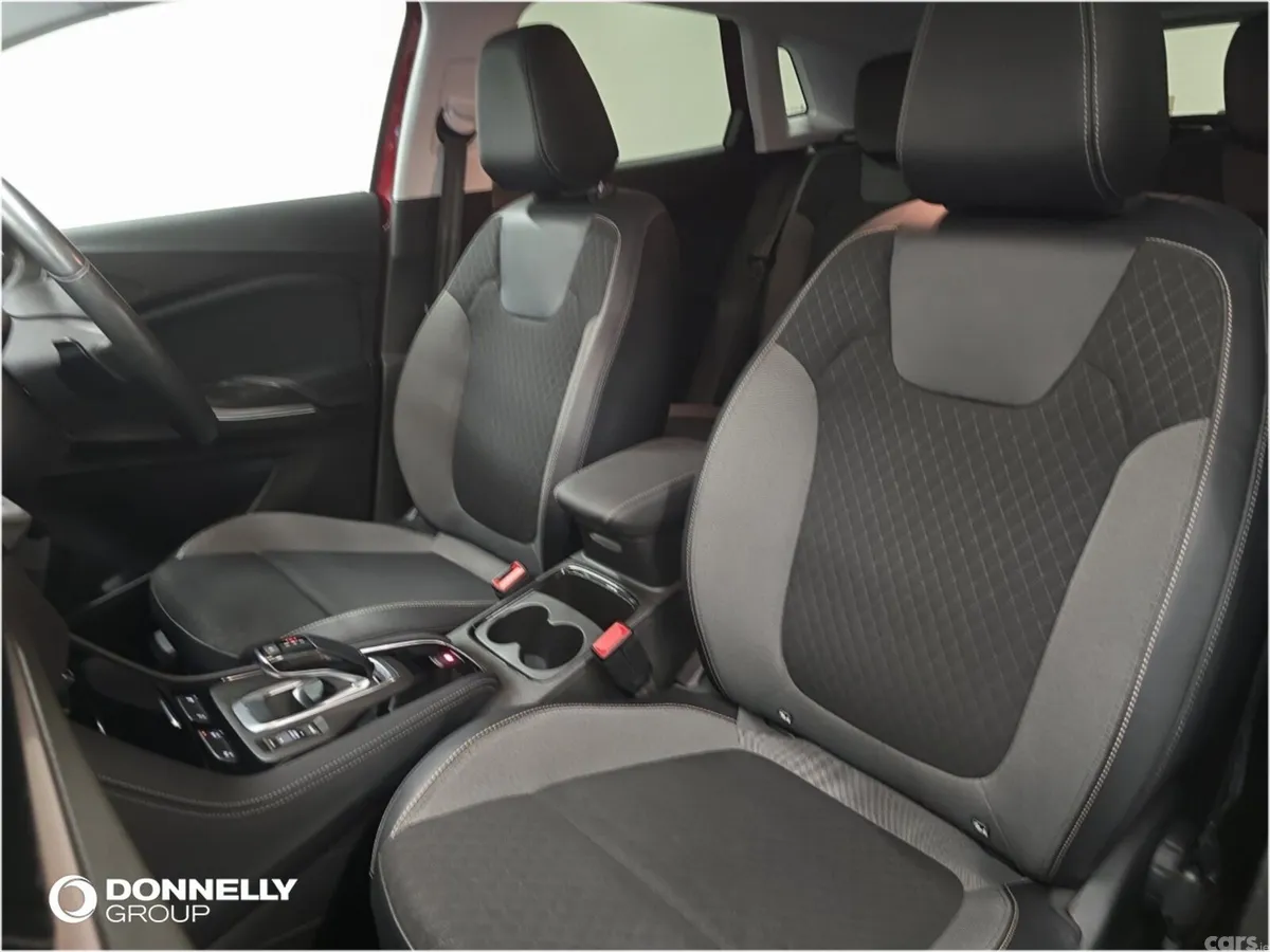 Vauxhall Grandland Hatchback, Diesel, 2022, Red
