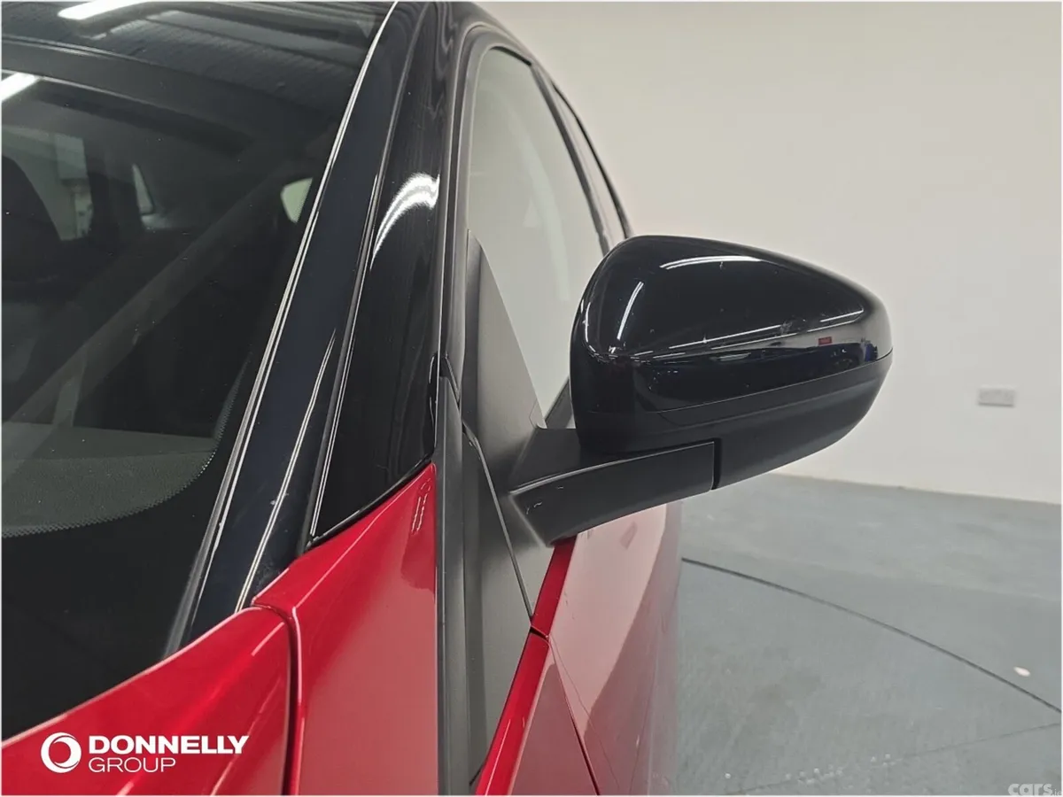Vauxhall Grandland Hatchback, Diesel, 2022, Red