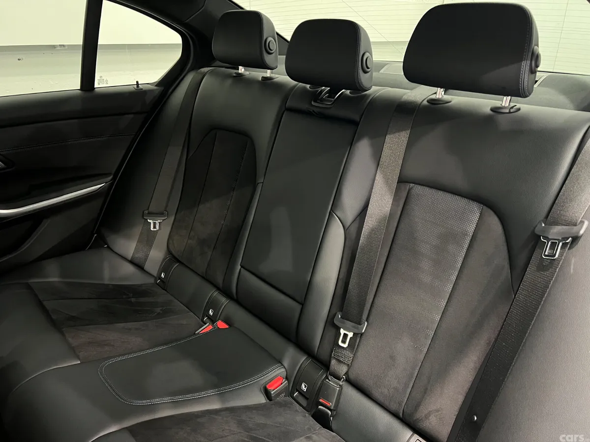 BMW 3-Series Saloon, Petrol Plug-in Hybrid, 2024, Grey