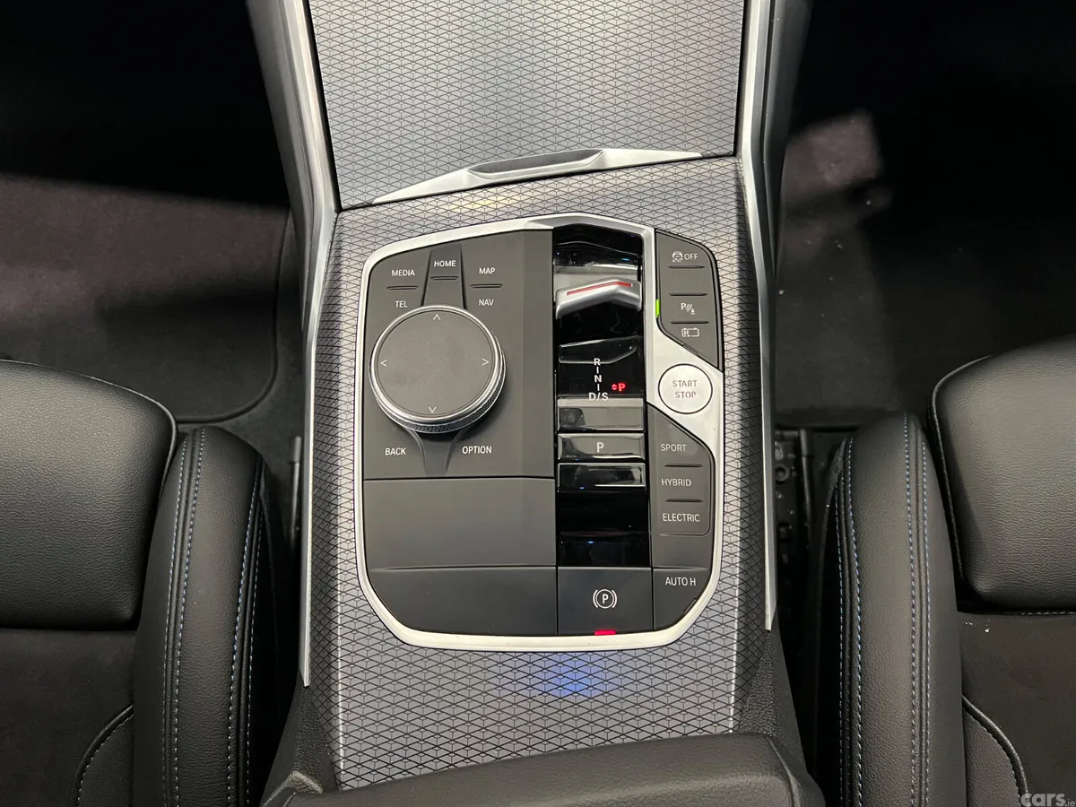 BMW 3-Series Saloon, Petrol Plug-in Hybrid, 2024, Grey