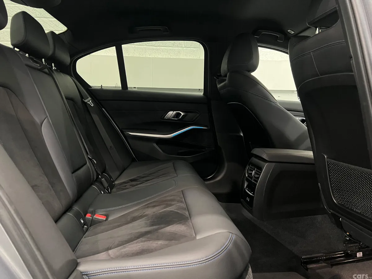 BMW 3-Series Saloon, Petrol Plug-in Hybrid, 2024, Grey