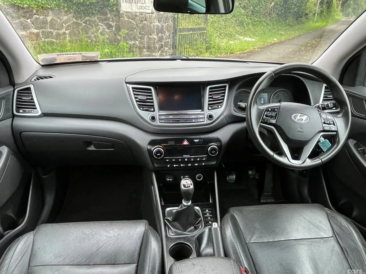 Hyundai Tucson SUV, Diesel, 2016, White