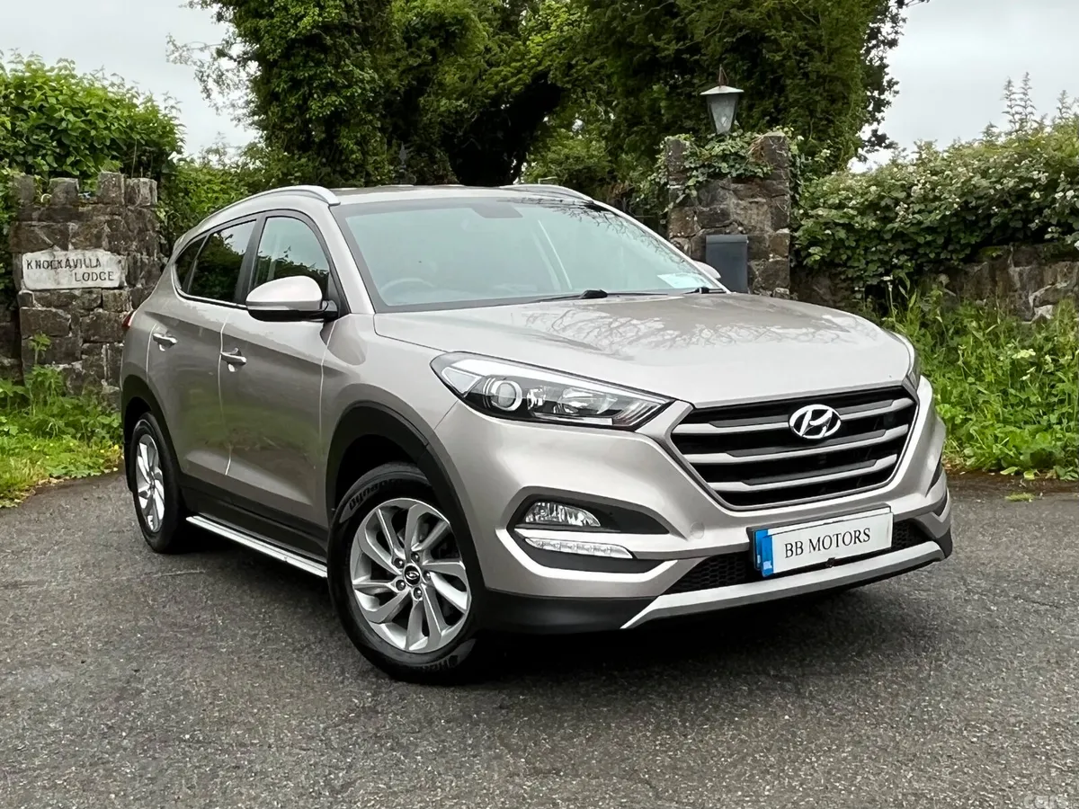Hyundai Tucson SUV, Diesel, 2016, White