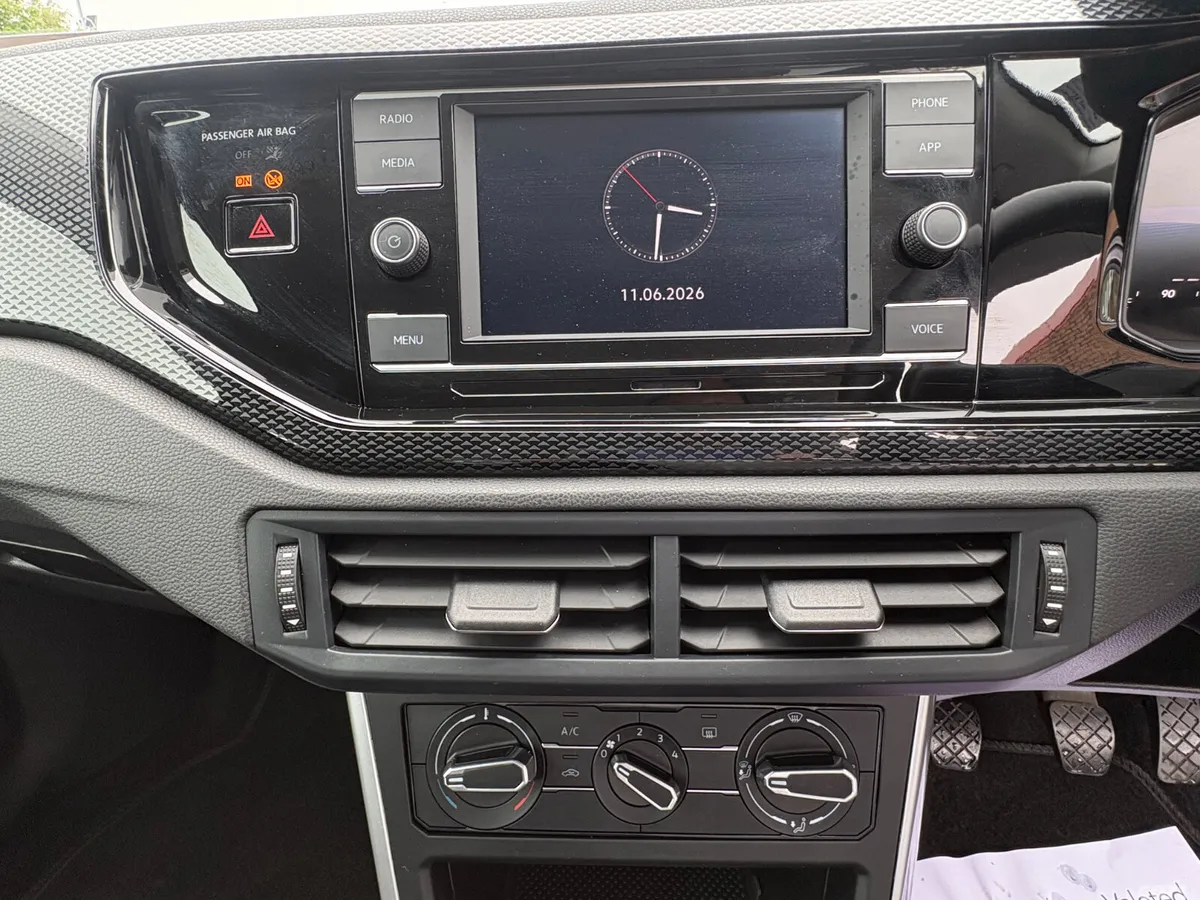 Volkswagen Taigo Hatchback, Petrol, 2024, Grey