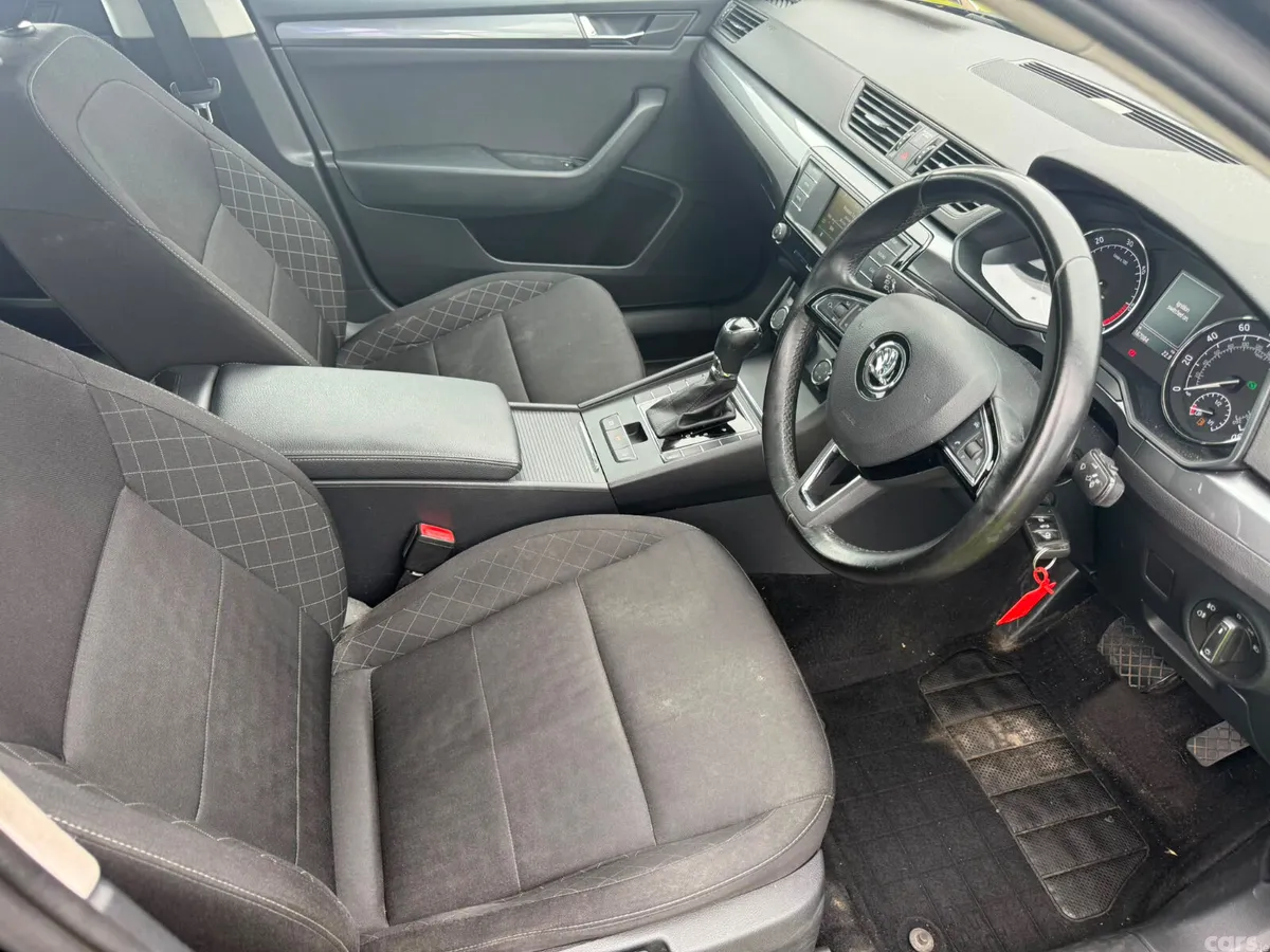 Skoda Superb Hatchback, Diesel, 2017, Black