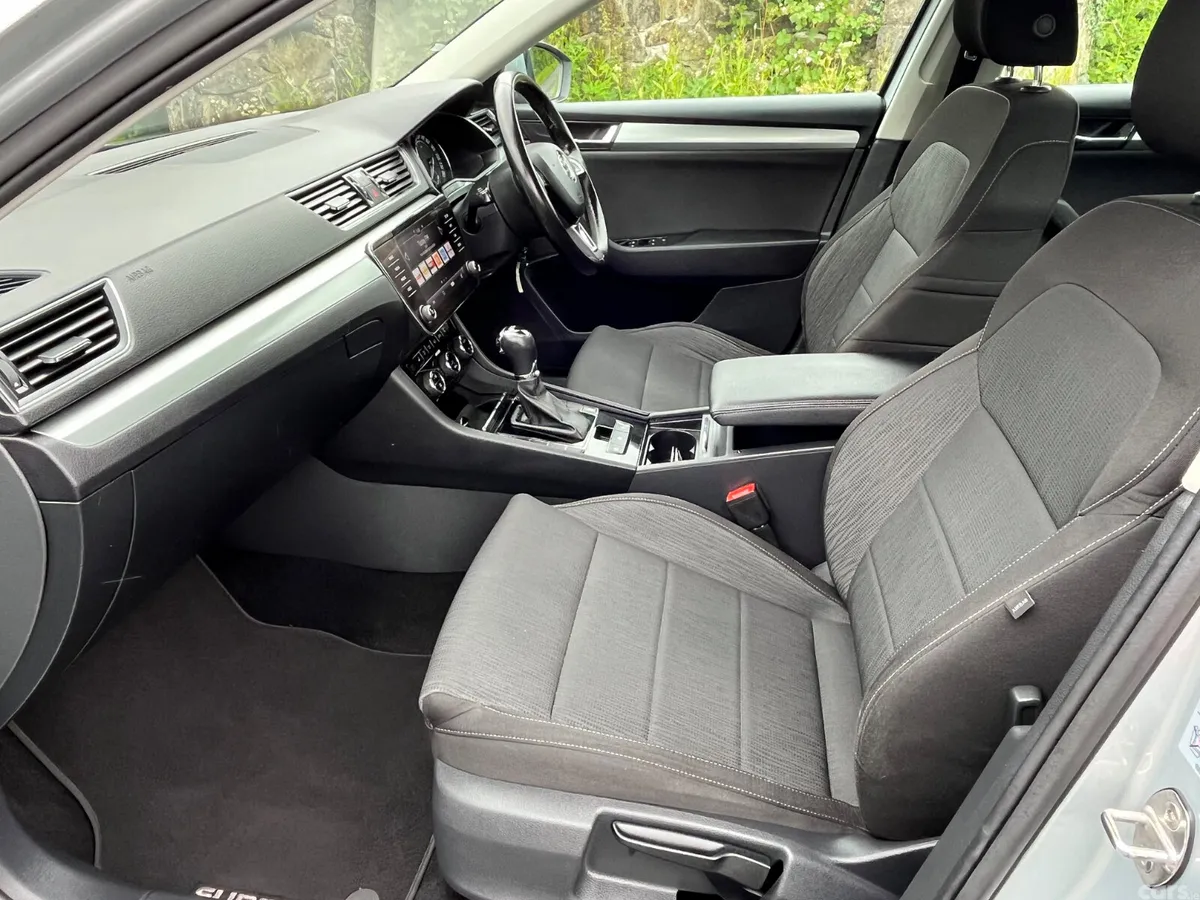 Skoda Superb Saloon, Diesel, 2018, Grey
