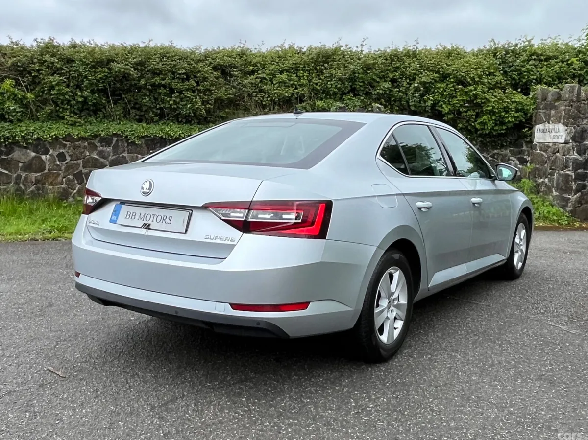 Skoda Superb Saloon, Diesel, 2018, Grey