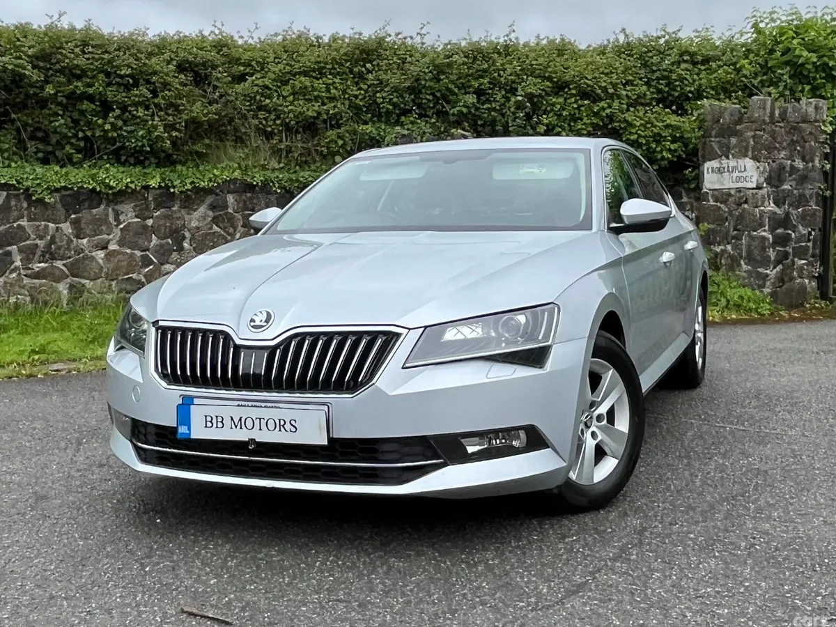 Skoda Superb Saloon, Diesel, 2018, Grey