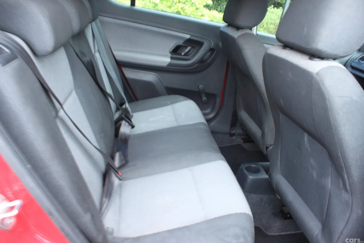 Skoda Fabia Hatchback, Petrol, 2015, Red