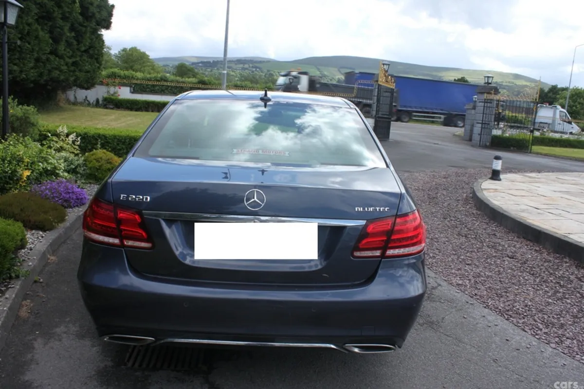 Mercedes-Benz E-Class Saloon, Diesel, 2016, Blue
