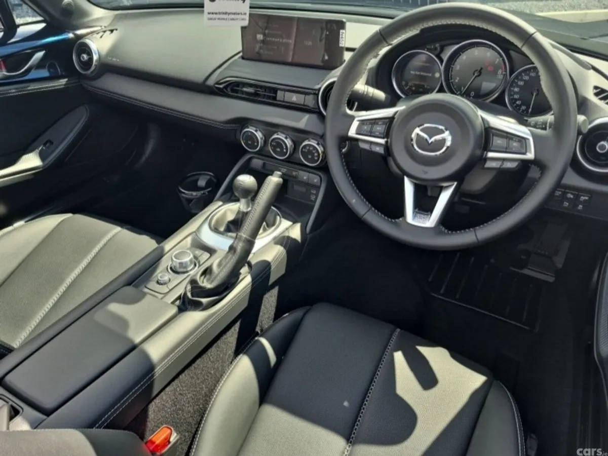 Mazda MX-5 Convertible, Petrol, 2027, Navy