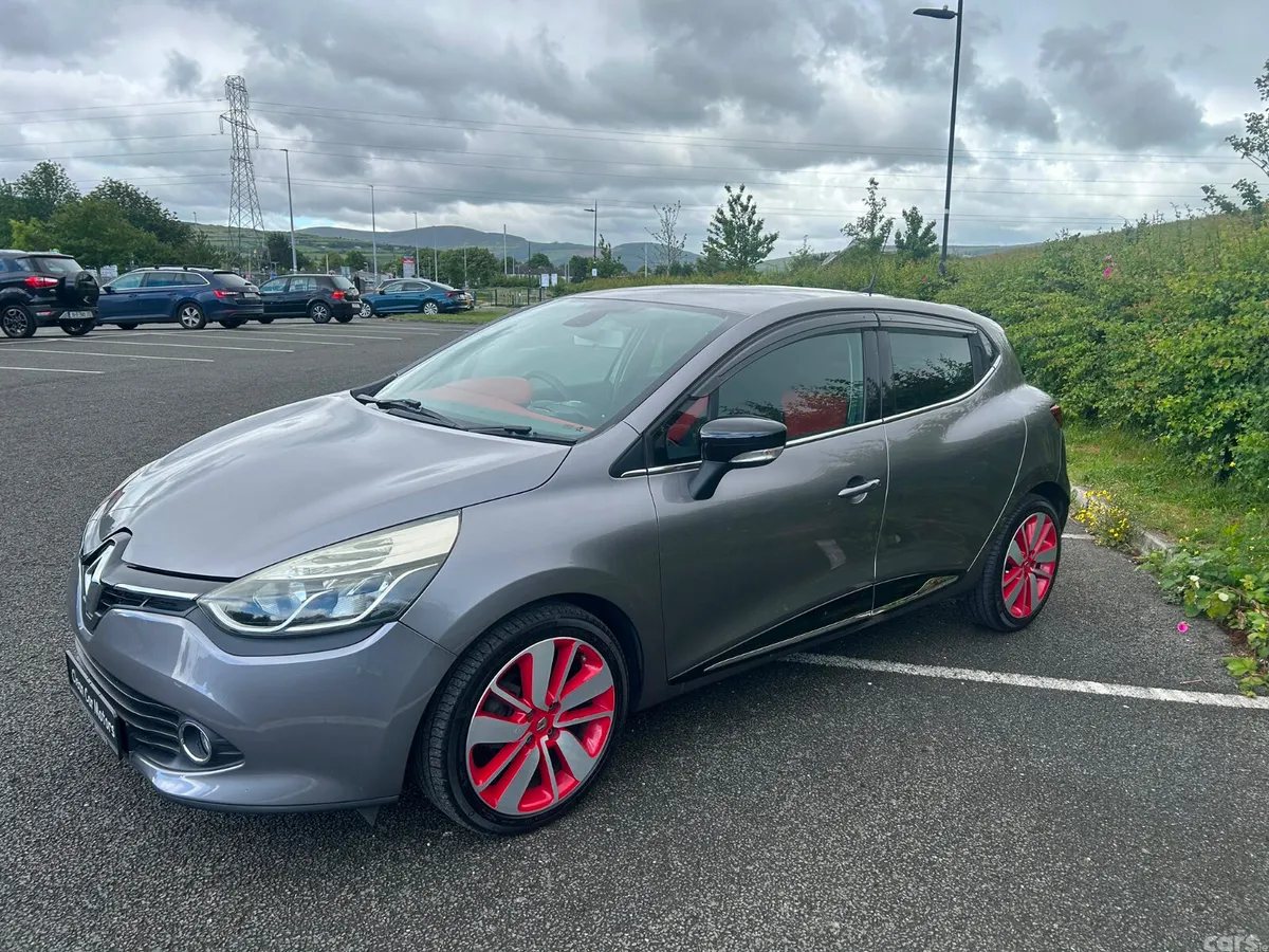 Renault Clio Hatchback, Petrol, 2015, Grey