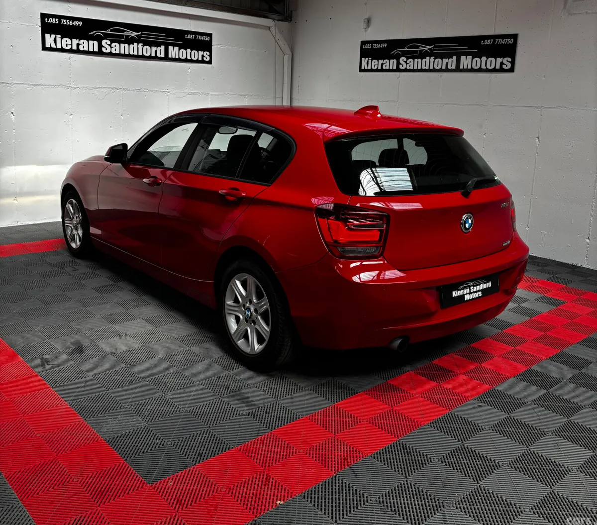 BMW 1-Series Hatchback, Petrol, 2014, Red