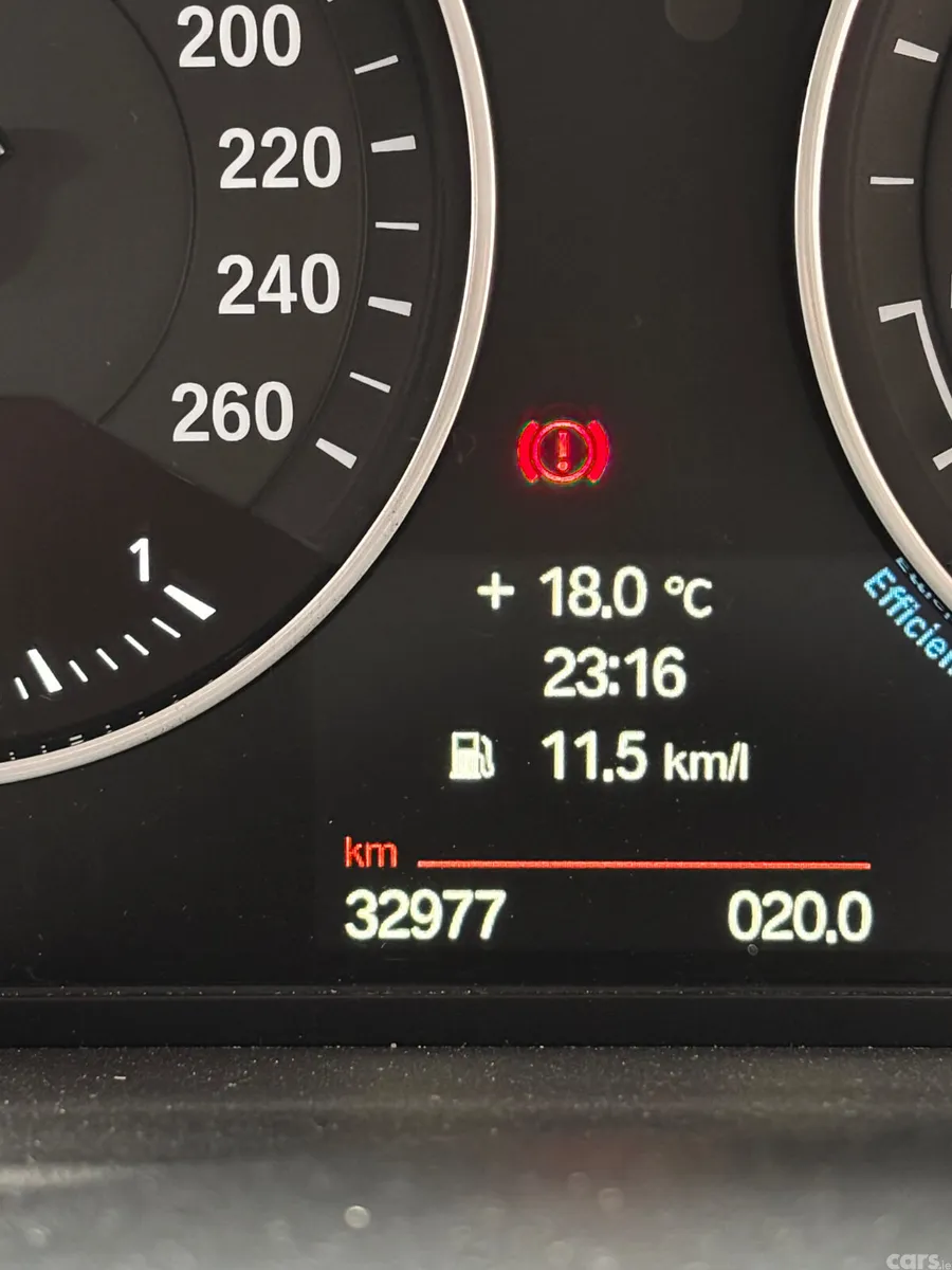 BMW 1-Series Hatchback, Petrol, 2014, Red