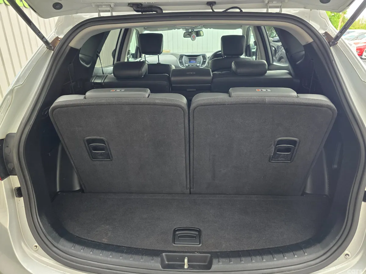 Hyundai Santa Fe SUV, Diesel, 2016, Silver
