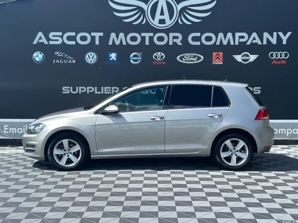 Volkswagen Golf Hatchback, Petrol, 2015, Grey