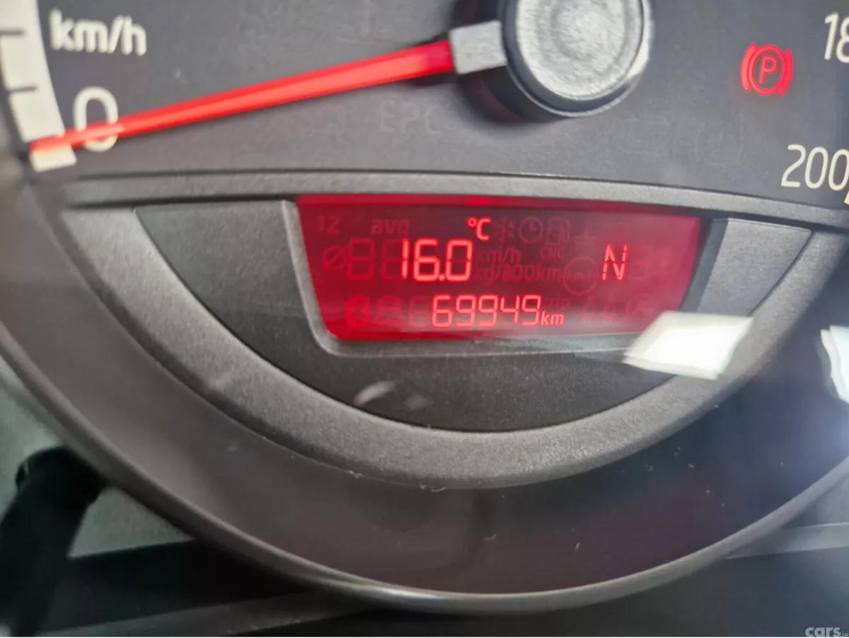 Volkswagen up! Hatchback, Petrol, 2013, White