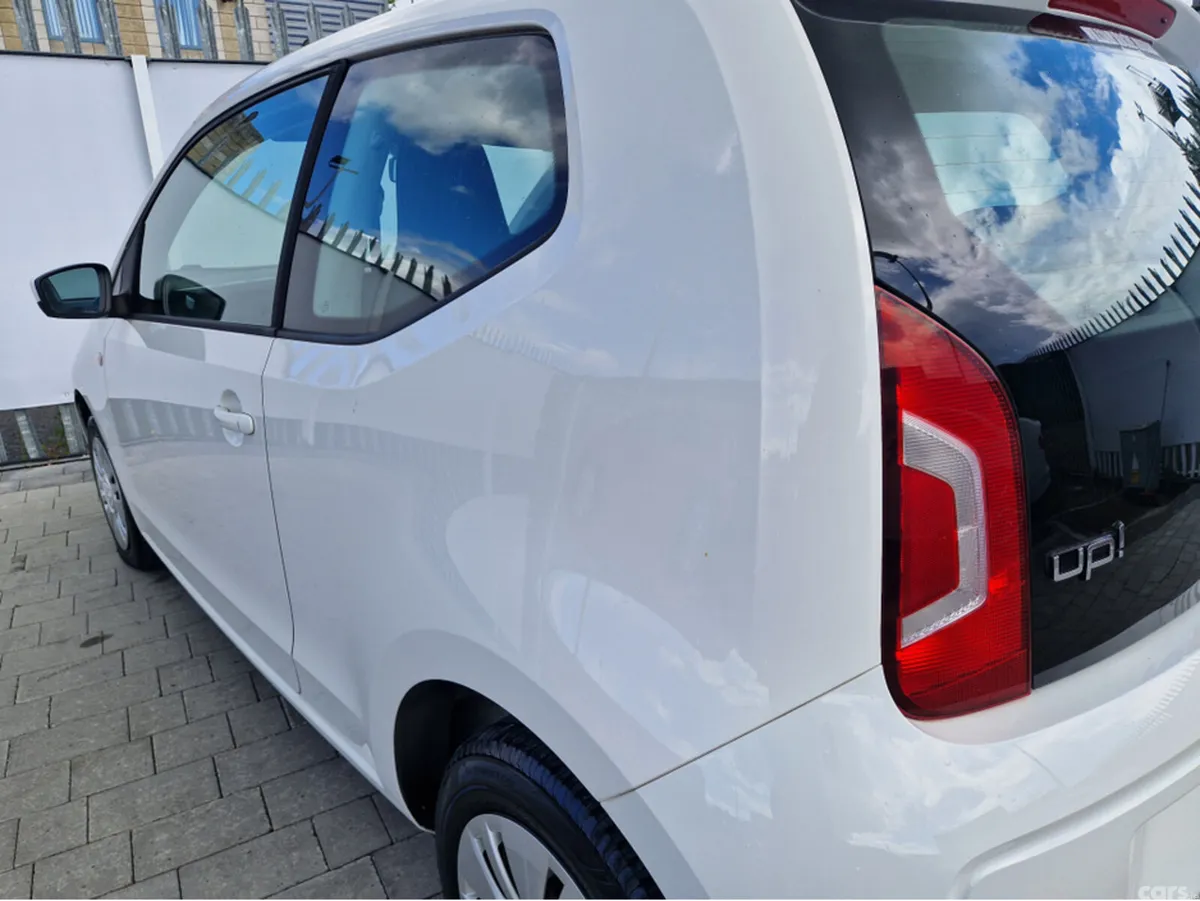 Volkswagen up! Hatchback, Petrol, 2013, White