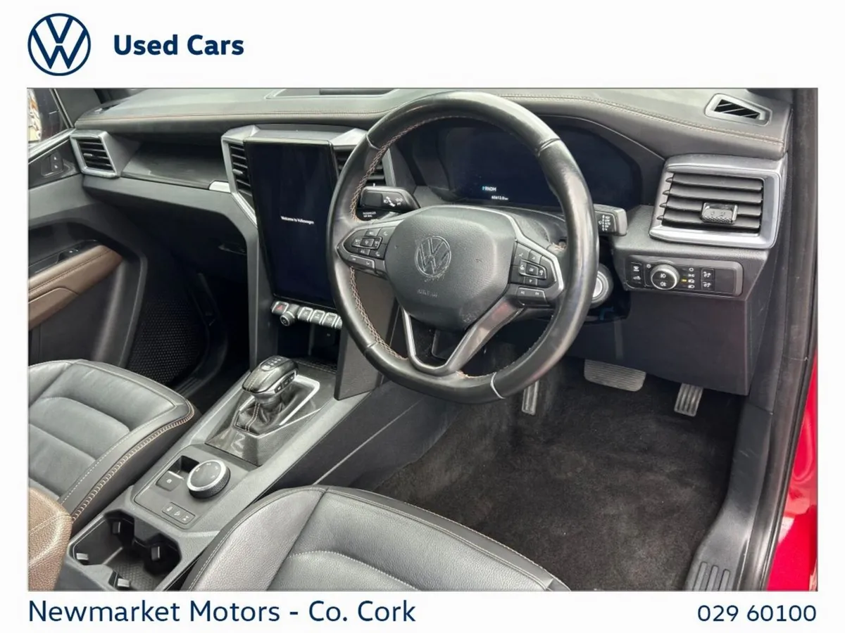 Volkswagen Amarok MPV, Diesel, 2025, Red