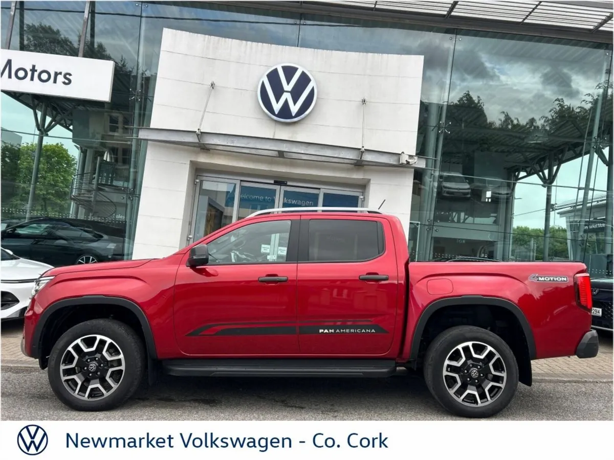 Volkswagen Amarok MPV, Diesel, 2025, Red