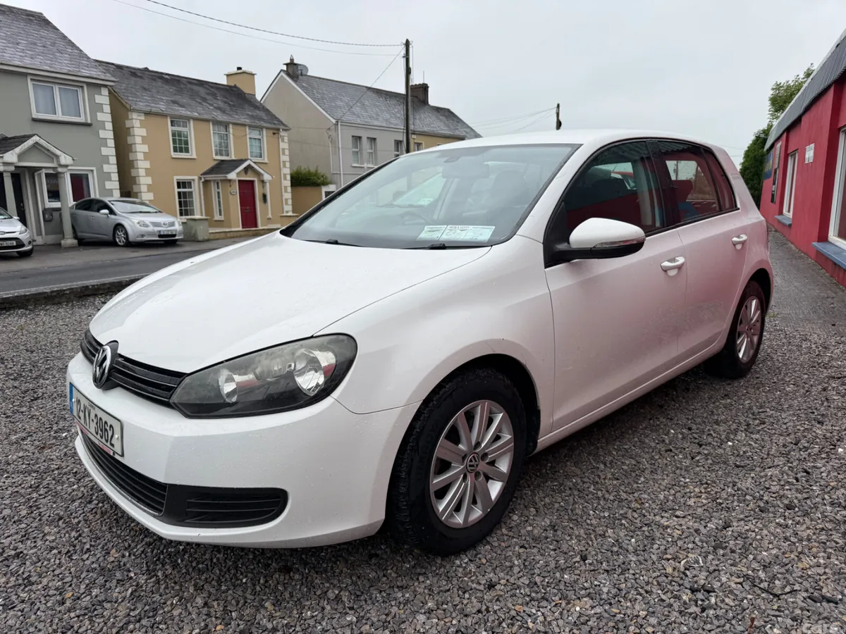 Volkswagen Golf Hatchback, Petrol, 2012, White