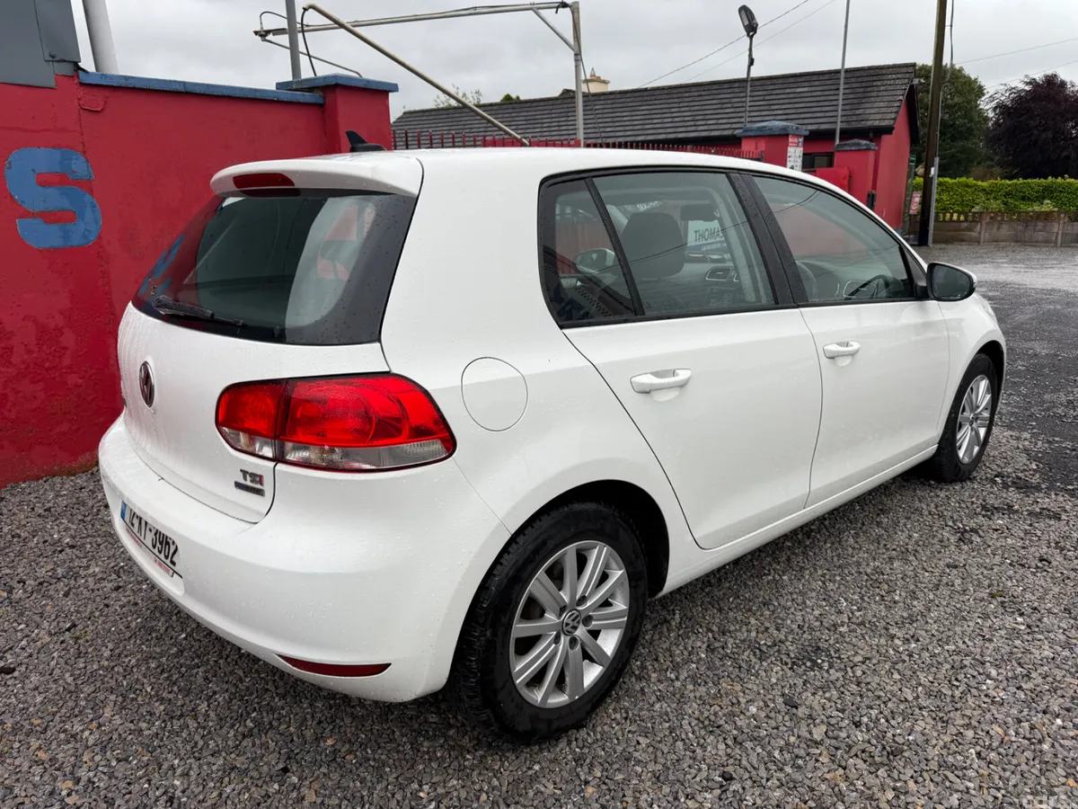 Volkswagen Golf Hatchback, Petrol, 2012, White