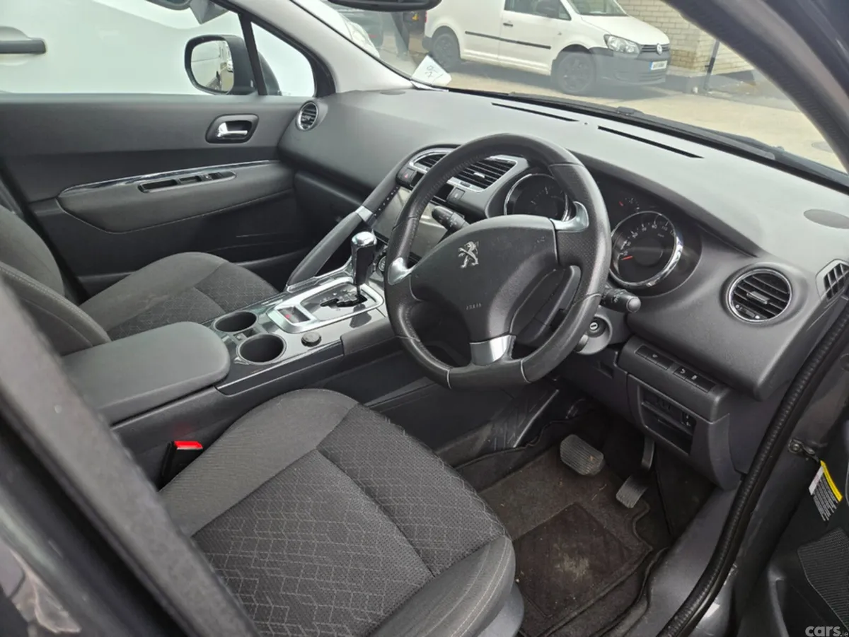 Peugeot 3008 MPV, Diesel, 2016, Grey