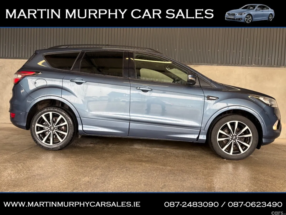 Ford Kuga Hatchback, Diesel, 2019, Blue