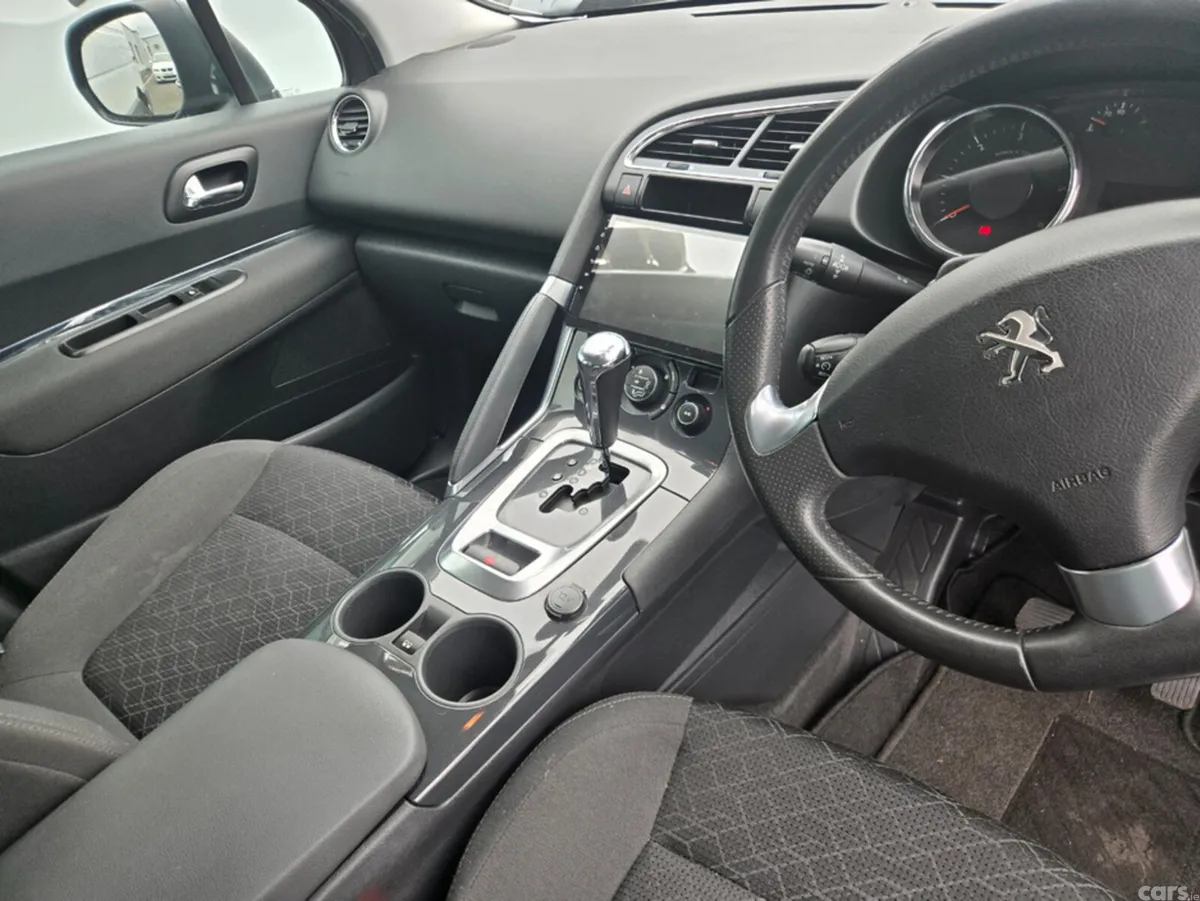 Peugeot 3008 MPV, Diesel, 2016, Grey
