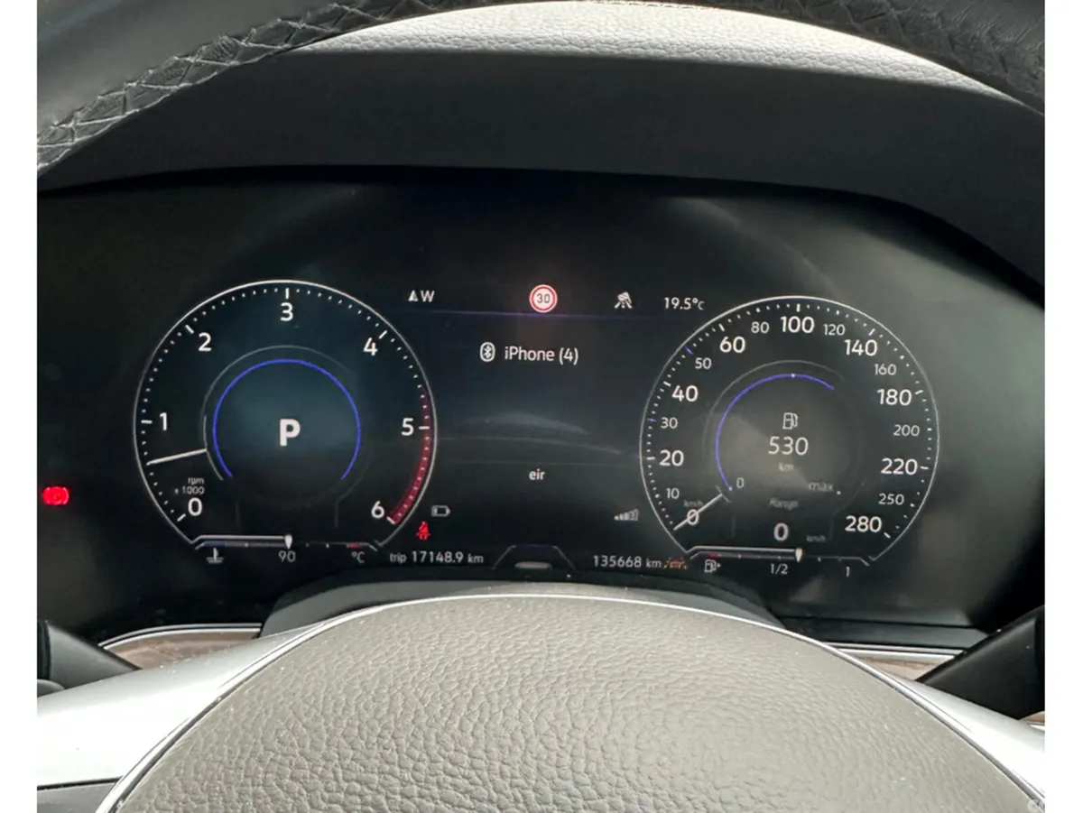 Volkswagen Touareg Estate, Diesel, 2019, Blue
