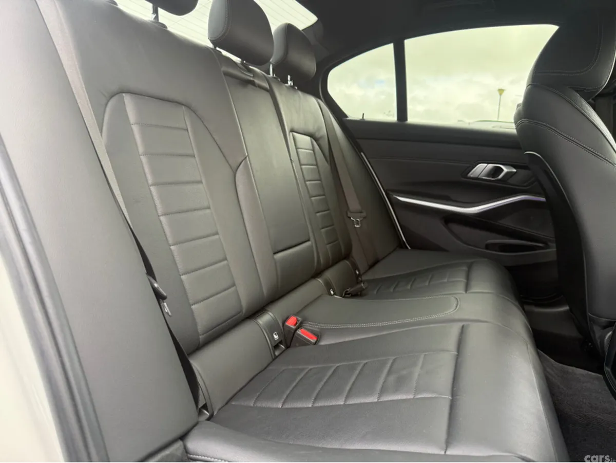 BMW 3-Series Saloon, Diesel, 2021, White