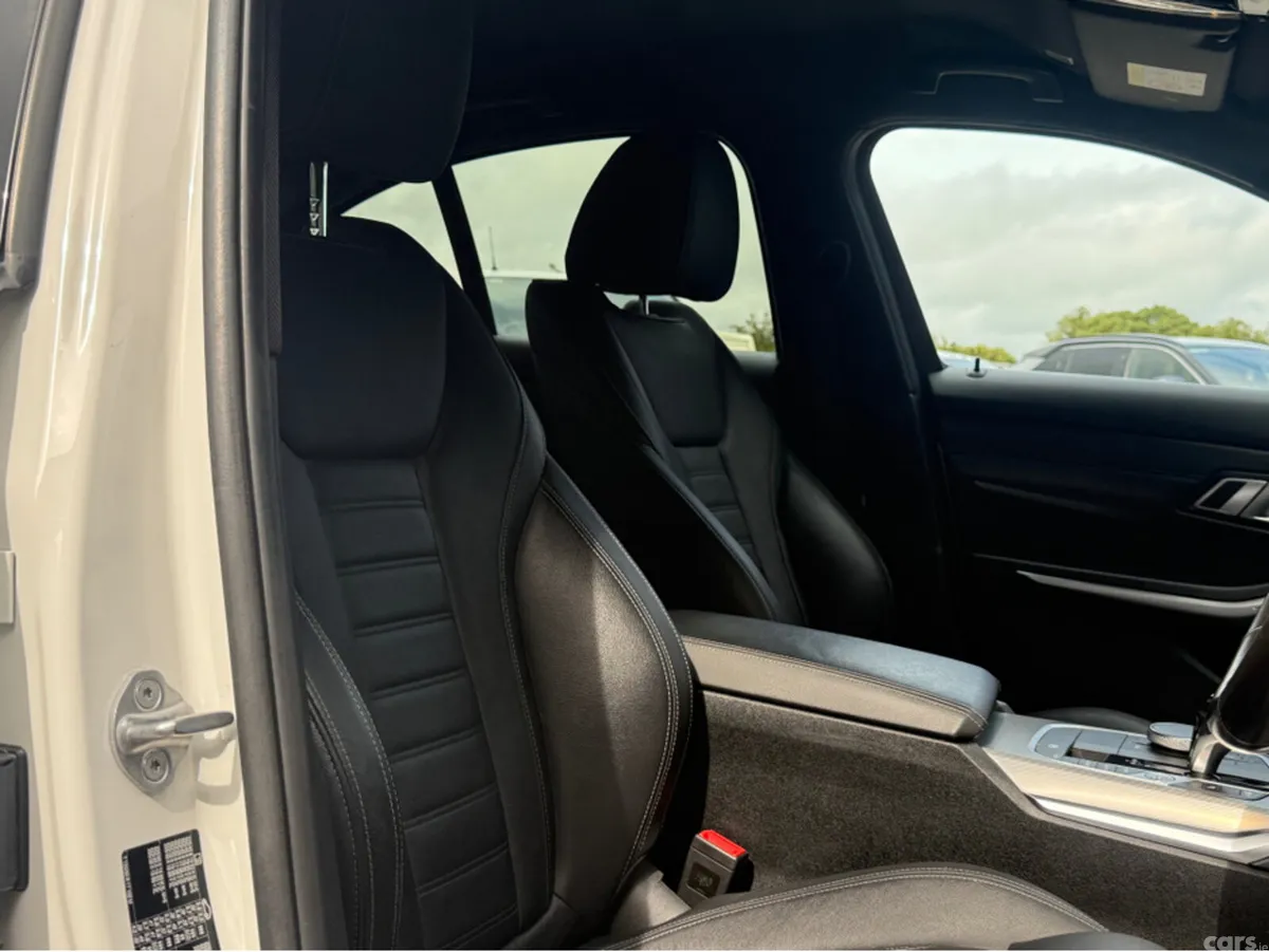 BMW 3-Series Saloon, Diesel, 2021, White