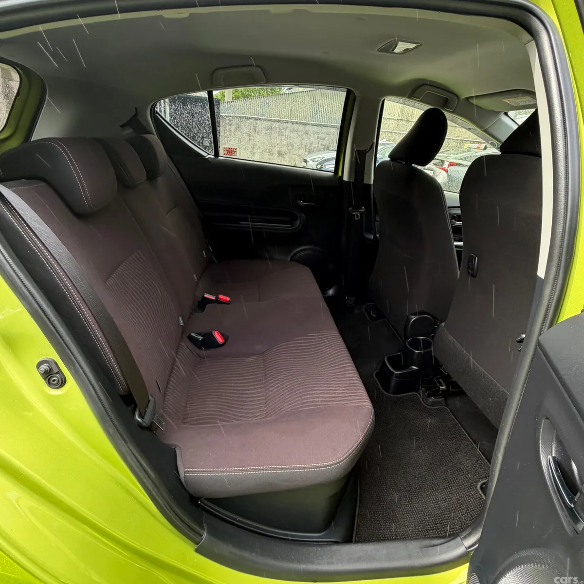 Toyota Aqua Hatchback, Petrol Hybrid, 2017, Green