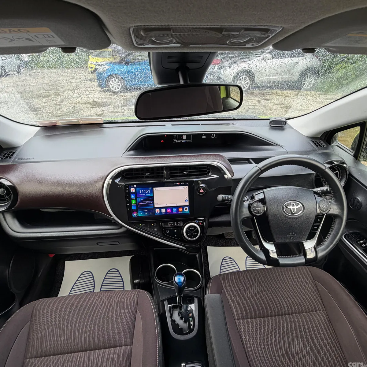 Toyota Aqua Hatchback, Petrol Hybrid, 2017, Green