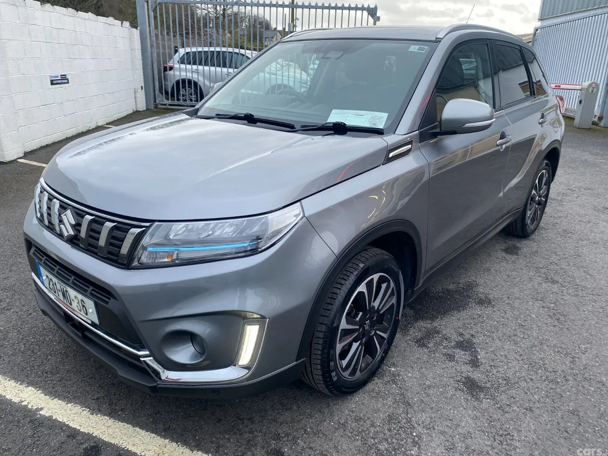 Suzuki Vitara SUV, Petrol, 2023, Grey