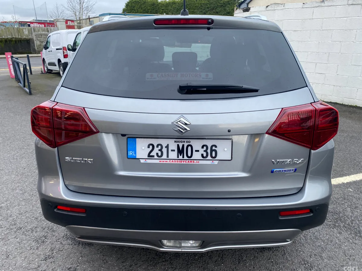 Suzuki Vitara SUV, Petrol, 2023, Grey
