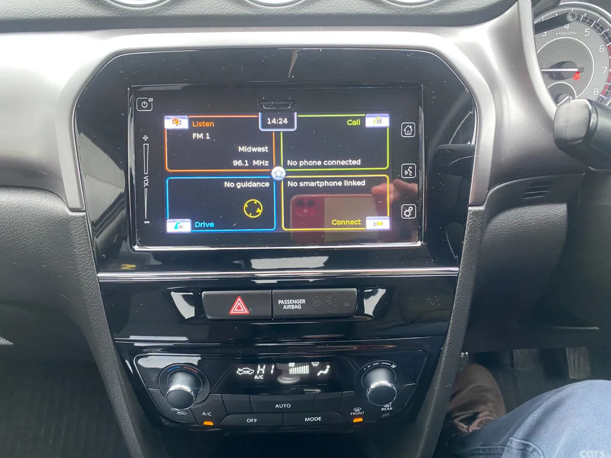 Suzuki Vitara SUV, Petrol, 2023, White