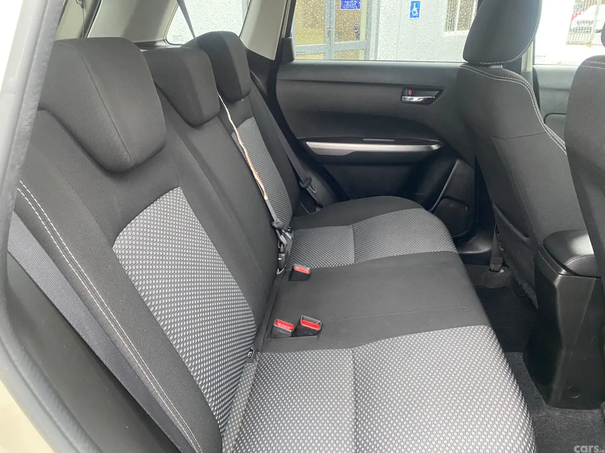 Suzuki Vitara SUV, Petrol, 2023, White