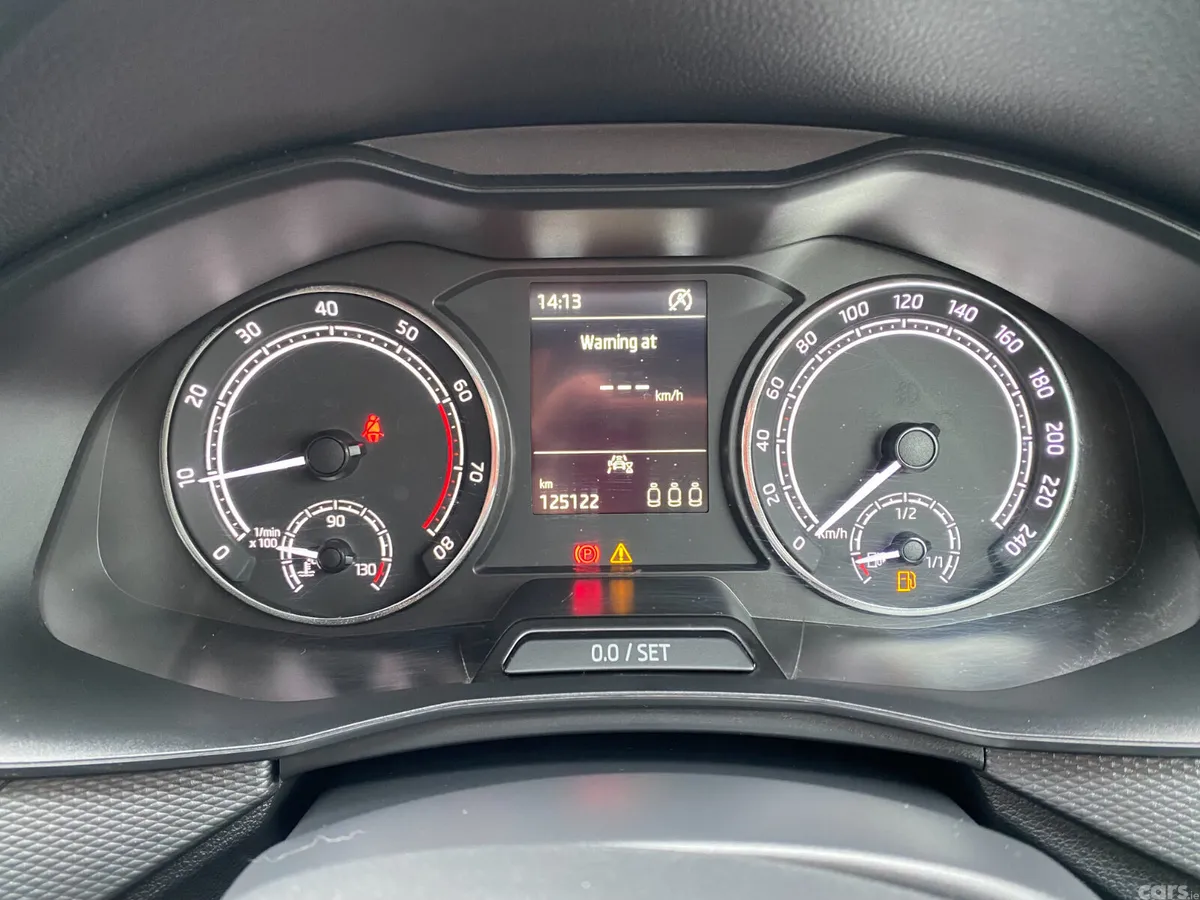 Skoda Kamiq Hatchback, Petrol, 2021, Grey