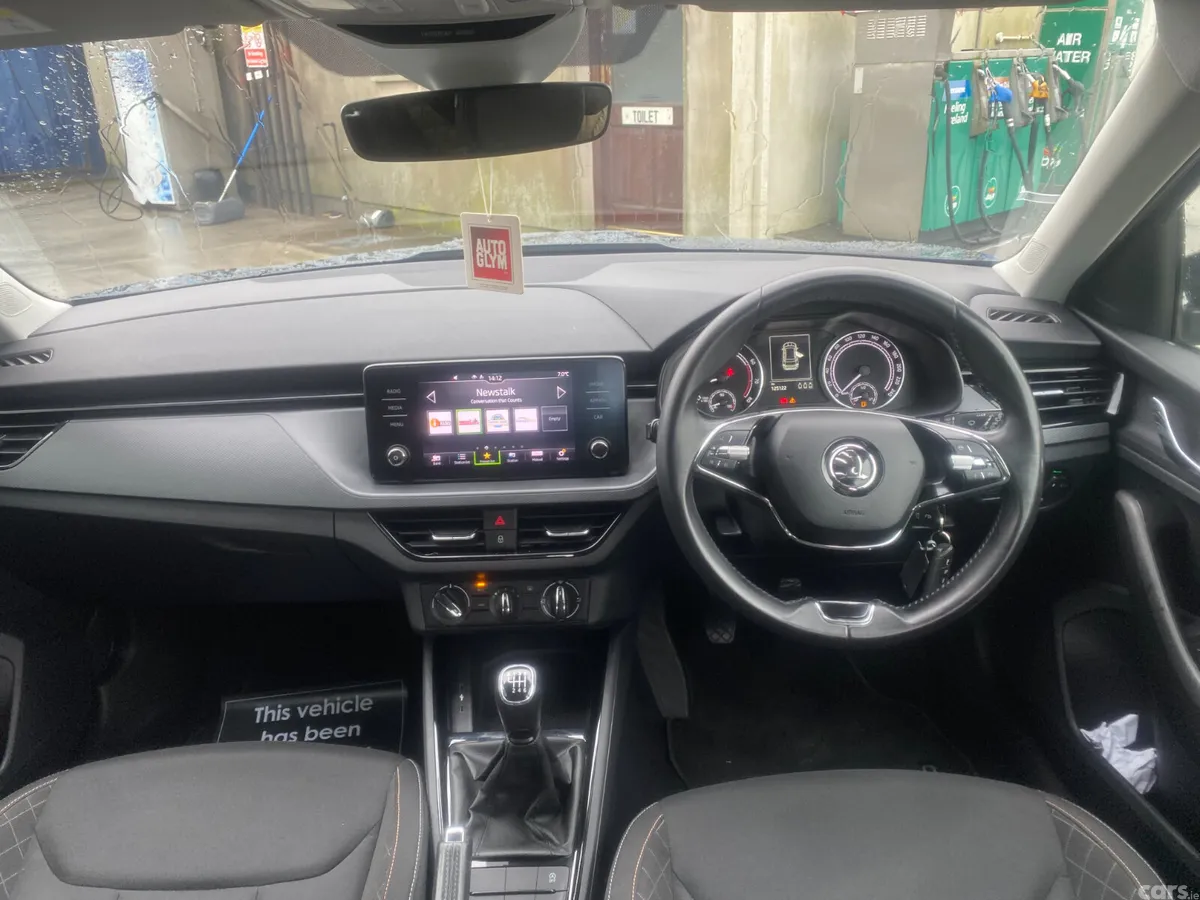 Skoda Kamiq Hatchback, Petrol, 2021, Grey